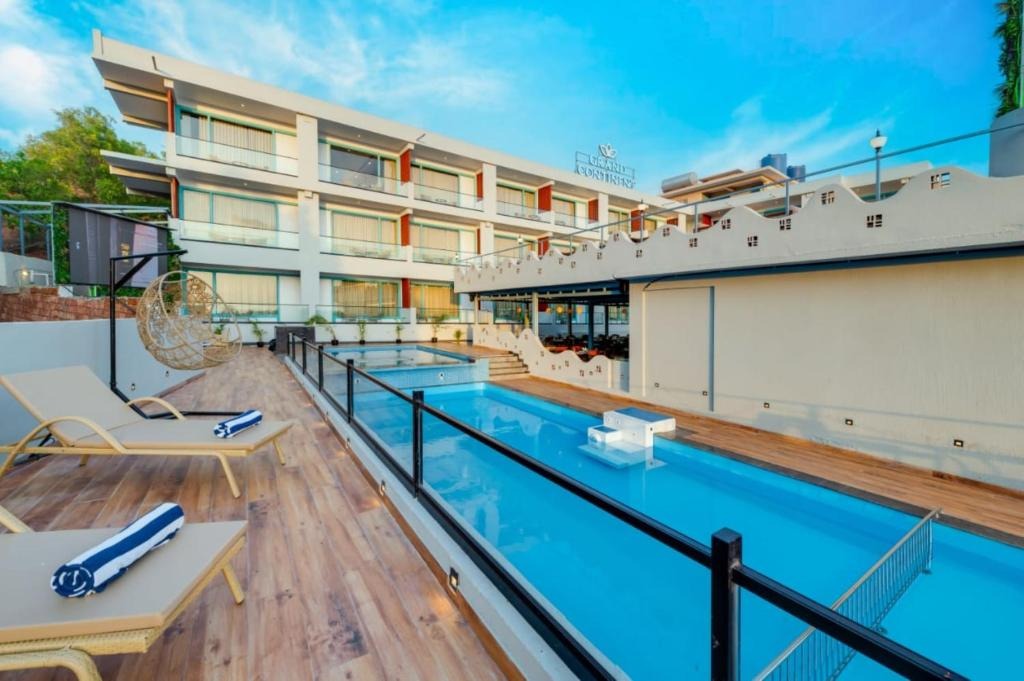 هتل گرند کانتنت